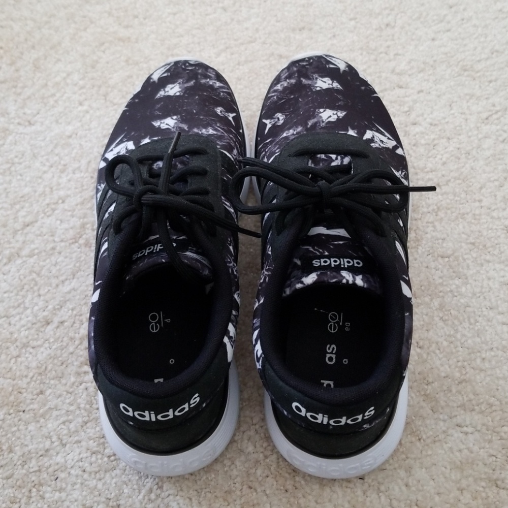 ADIDAS Light Summer Sneakers Sz 7.5